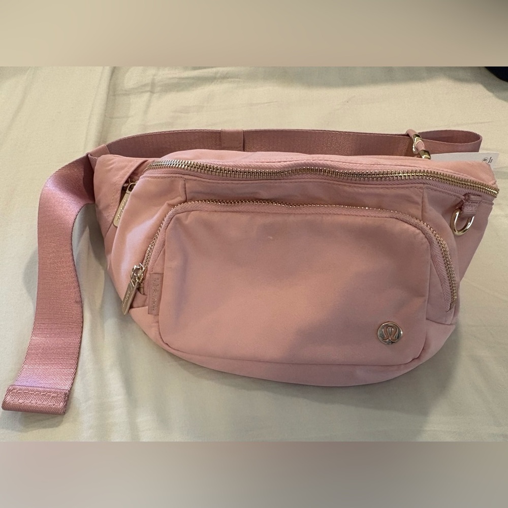 lululemon everywhere belt bag extra large 4L